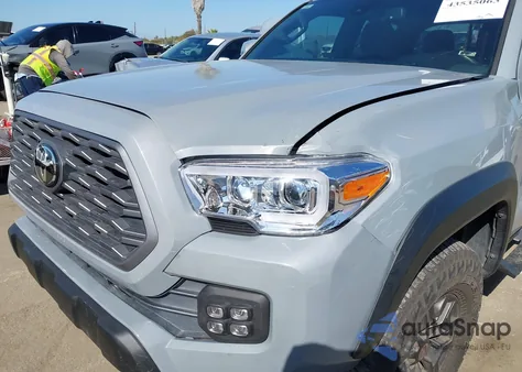 2019 Toyota Tacoma Trd Off Road z USA, uszkodzony, nr VIN 3TMCZ5AN2KM282555